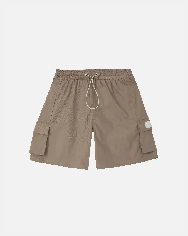 Men's wide - leg linen blend shorts for a relaxed beachside vibeBasics Cargo Shorts Brown Men's wide - leg linen blend shorts for a relaxed beachside vibeBasics Cargo Shorts Brown