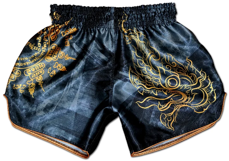 Men's distressed cotton shorts for a bohemian - inspired stylePhaya Naga ≋ Fight Shorts (anthracite black) Men's distressed cotton shorts for a bohemian - inspired stylePhaya Naga ≋ Fight Shorts (anthracite black)