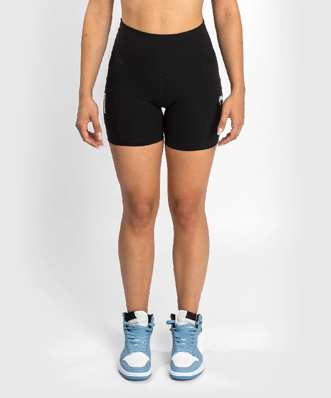 Men's checkered pattern wool shorts for a stylish winter layering optionShort Cycliste Venum Essential - Noir Men's checkered pattern wool shorts for a stylish winter layering optionShort Cycliste Venum Essential - Noir