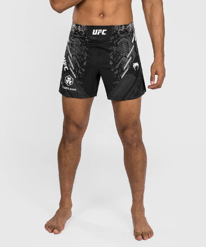 Men's wide - leg linen blend shorts for a relaxed beachside vibeShorts de combat Coupe courte pour Hommes UFC Adrenaline by Venum Authentic Fight Night - Noir Men's wide - leg linen blend shorts for a relaxed beachside vibeShorts de combat Coupe courte pour Hommes UFC Adrenaline by Venum Authentic Fight Night - Noir
