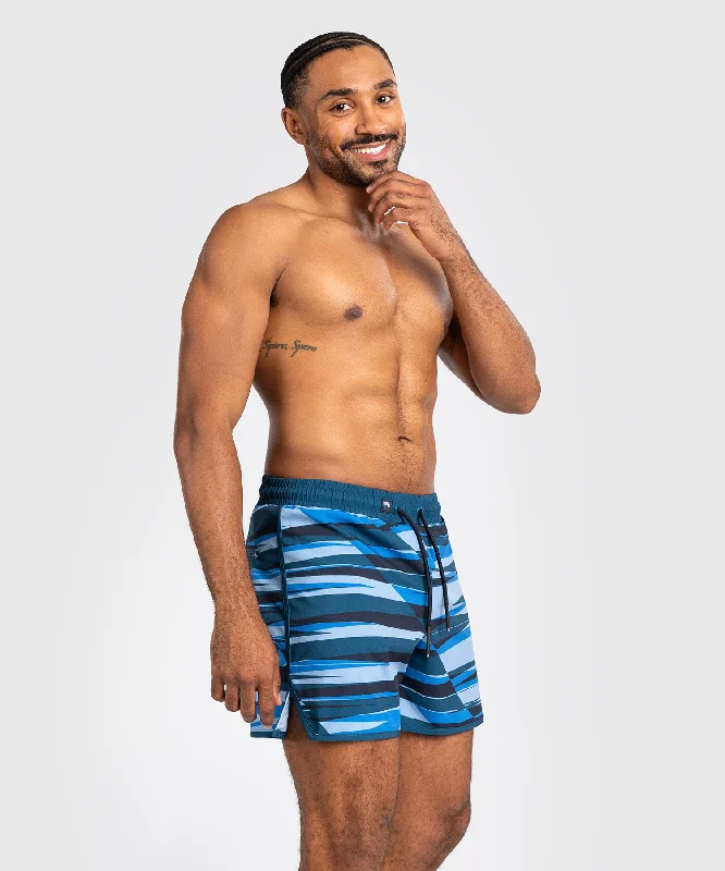 Men's checkered pattern wool shorts for a stylish winter layering optionShorts de Bain pour Hommes Venum Rapid - Bleu Sombre Men's checkered pattern wool shorts for a stylish winter layering optionShorts de Bain pour Hommes Venum Rapid - Bleu Sombre