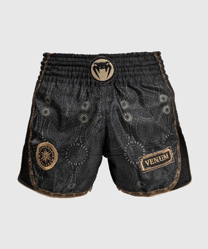 Men's ripped denim shorts for a trendy streetwear aestheticShort de Muay Thai Santa Muerte Dark Side Venum- Noir/Marron Men's ripped denim shorts for a trendy streetwear aestheticShort de Muay Thai Santa Muerte Dark Side Venum- Noir/Marron