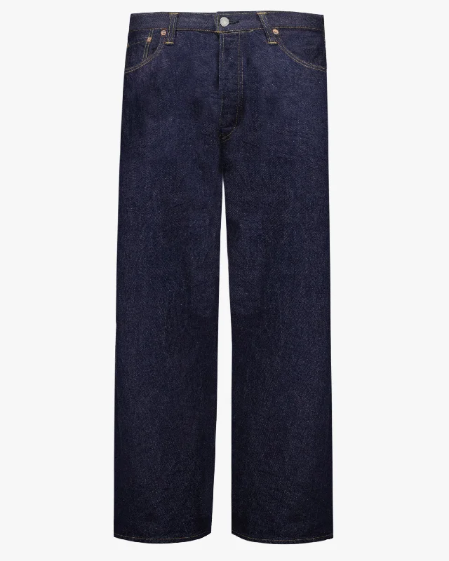 Men's Jeans with a Cargo - Inspired Knee Pocket for Extra Storage5 Pocket Selvedge Wide Jean