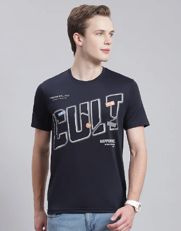 Men's thermal t - shirts with a high - neck design for cold weatherMen's thermal t - shirts with a high - neck design for cold weatherMen Navy Blue Printed Round Neck Half Sleeve T-Shirt