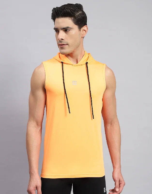 Men's plus - size pocket t - shirts with a classic lookMen's plus - size pocket t - shirts with a classic lookMen Orange Solid Hooded Sleeveless T-Shirt