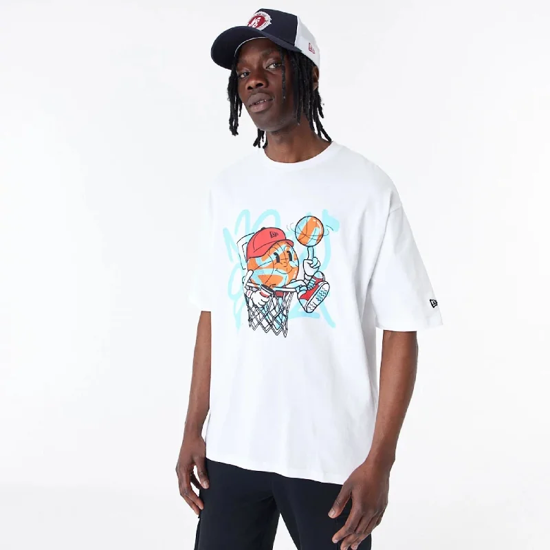 Men's lightweight performance t - shirts for running marathonsMen's lightweight performance t - shirts for running marathonsNew Era Spray Graphic White Oversized T-Shirt