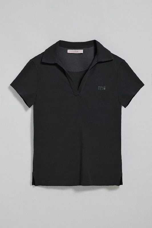 Men's jacquard woven polo shirts with intricate designsPolo Pedraza sin botones negro con logo engomado Polo Club