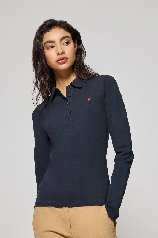 Men's color - block polo shirts with a bold fashion statementPolo Priyanka azul marino de cinco botones con bordado Rigby Go