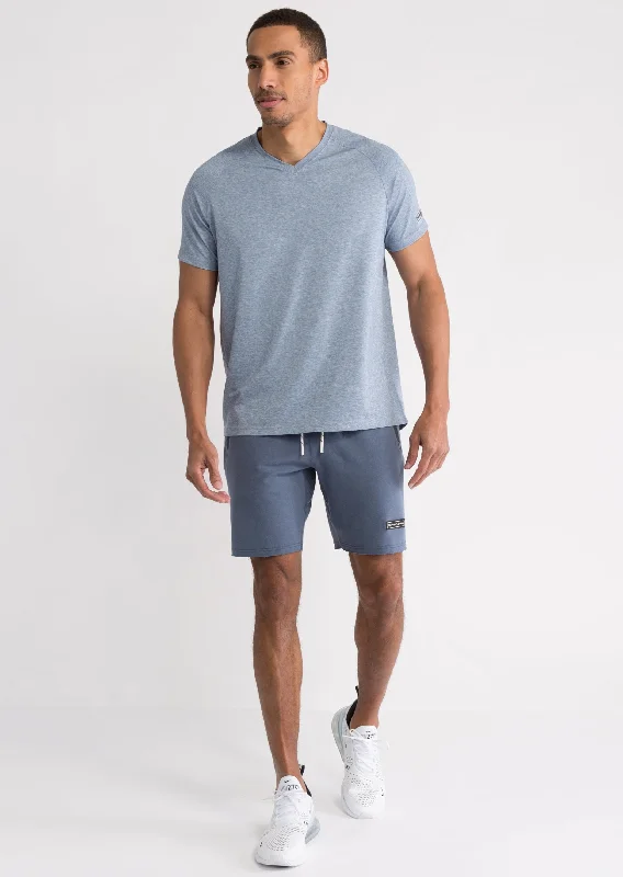 Men's plus - size pocket t - shirts with a classic lookDri-Release S/S V-Neck Tee