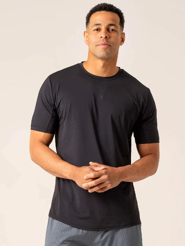 Men's eco - friendly recycled t - shirts for sustainable fashion choicesDynamic T-Shirt - Black