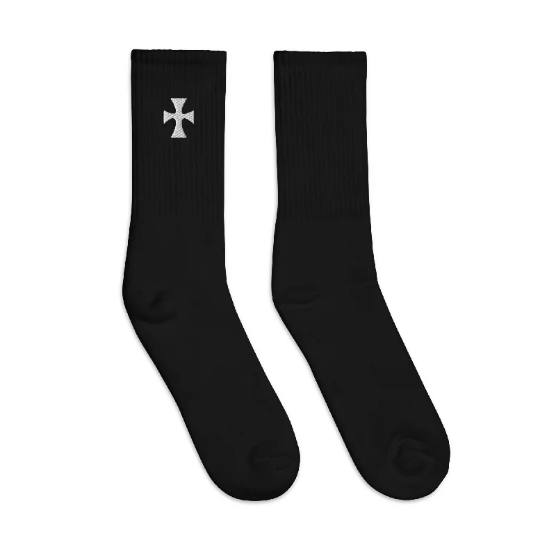 Men's moisture - wicking athletic t - shirts for intense workoutsSigma Chi Embroidered Socks