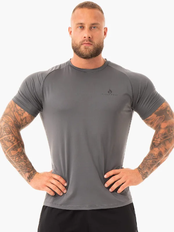 Men's eco - friendly recycled t - shirts for sustainable fashion choicesBreeze T-Shirt - Charcoal