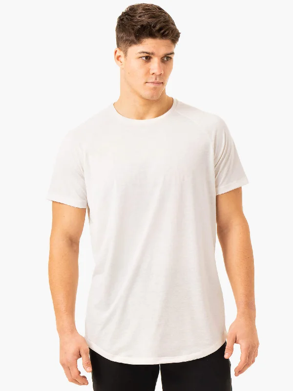 Men's long - sleeve henley t - shirts with button - down placketsHeritage T-Shirt - Off White