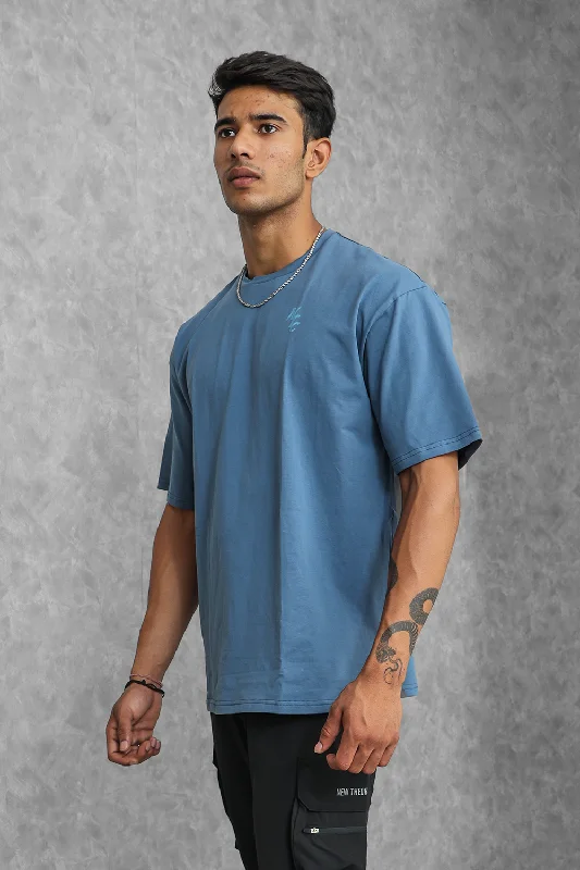 Men's long - sleeve henley t - shirts with button - down placketsLegacy Oversized T-Shirt - blue