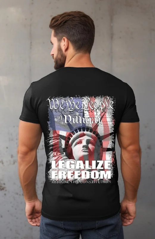 Men's polo t - shirts with a contrast collar for a preppy lookLegalize Freedom