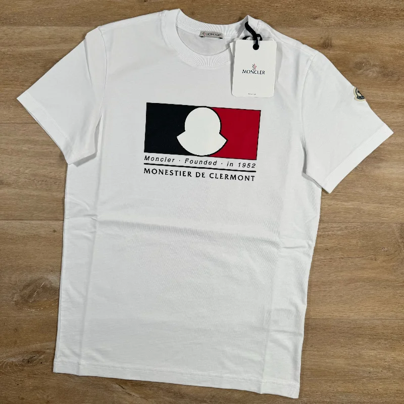 Men's button - front t - shirts with a unique artistic printMoncler Box Logo T-Shirt in White