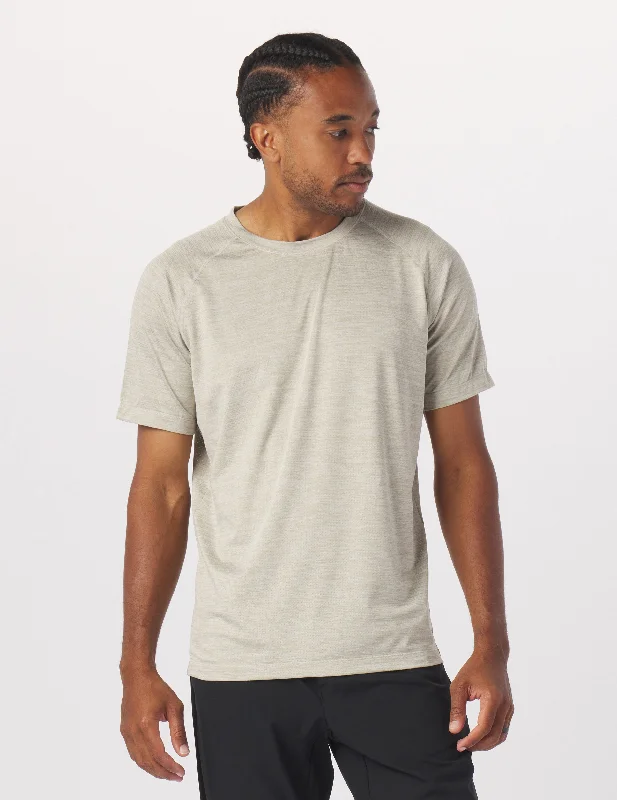 Men's slim - fit graphic t - shirts with vintage rock band printsMotivator Raglan Tee: Linen Men's slim - fit graphic t - shirts with vintage rock band printsMotivator Raglan Tee: Linen