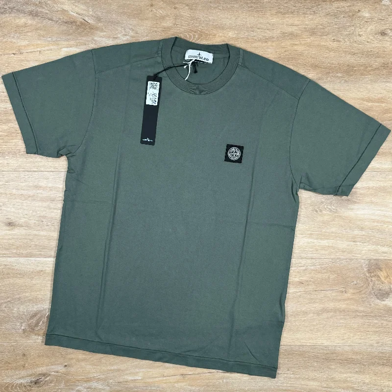 Men's organic cotton crew - neck t - shirts for everyday comfortStone Island Patch Logo T-Shirt in Musk