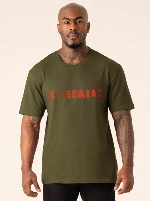 Men's thermal t - shirts with a high - neck design for cold weatherTraining T-Shirt - Olive