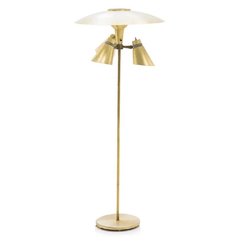 Victorian Style Floor Lamp for Traditional and Elegant InteriorsVictorian Style Floor Lamp for Traditional and Elegant InteriorsGold Mid Century Standing Lamp