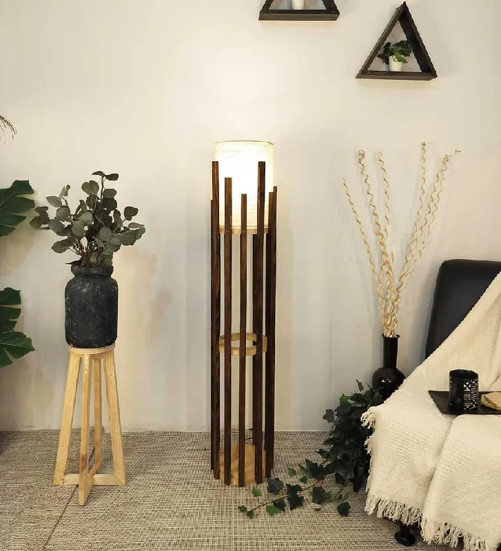 Victorian Style Floor Lamp for Traditional and Elegant InteriorsVictorian Style Floor Lamp for Traditional and Elegant InteriorsSolid Wood Bastian White Lampshade Floor Lamp With Brown Base